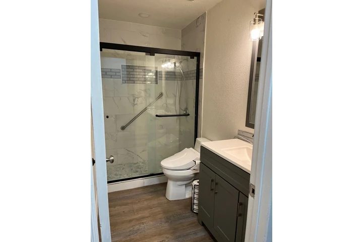 $3200 : Casa bonita, barata de renta image 9