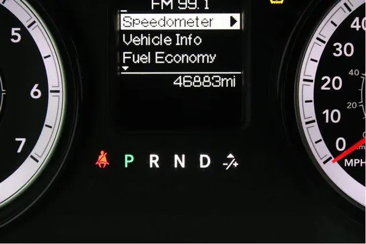 $28940 : Ram 1500 Classic 2023 4x2 Tr image 10