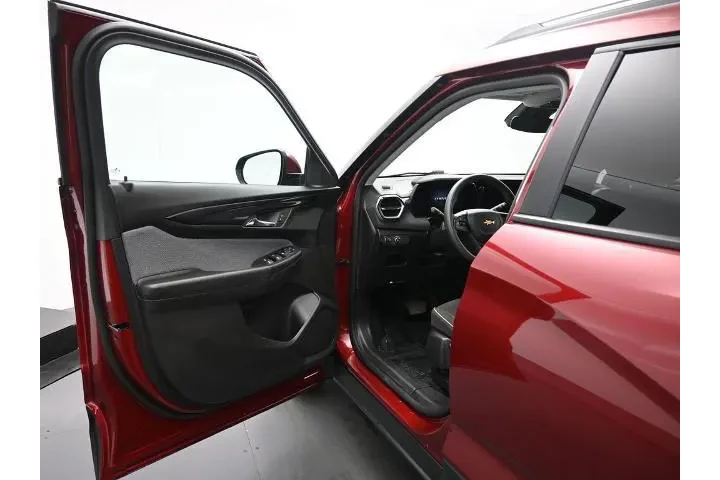 Chevrolet Trailblazer 2025 4 image 8