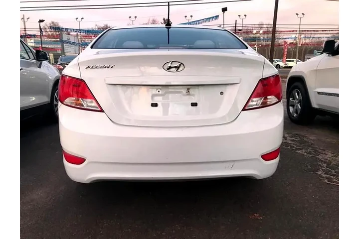 $8499 : 2017 Accent image 4