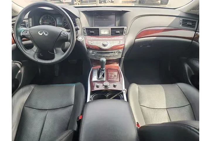 $15990 : INFINITI Q70 2015 AWD 3.7 4d image 8