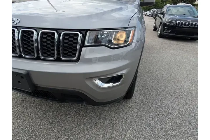 $22878 : Jeep Grand Cherokee 2021 4x4 image 9