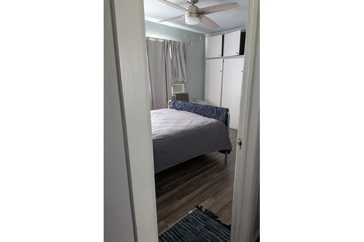 $850 : Cuarto de renta image 2