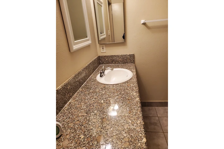 $1400 : SE RENTA UN DUPLEX image 2