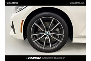 $20495 : BMW 3 Series 2020 AWD 330i x thumbnail