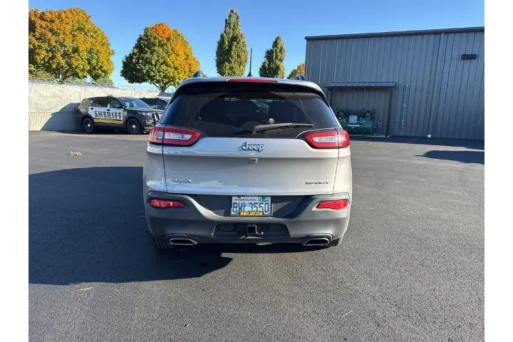 $11992 : Jeep Cherokee 2017 4x4 Sport image 6