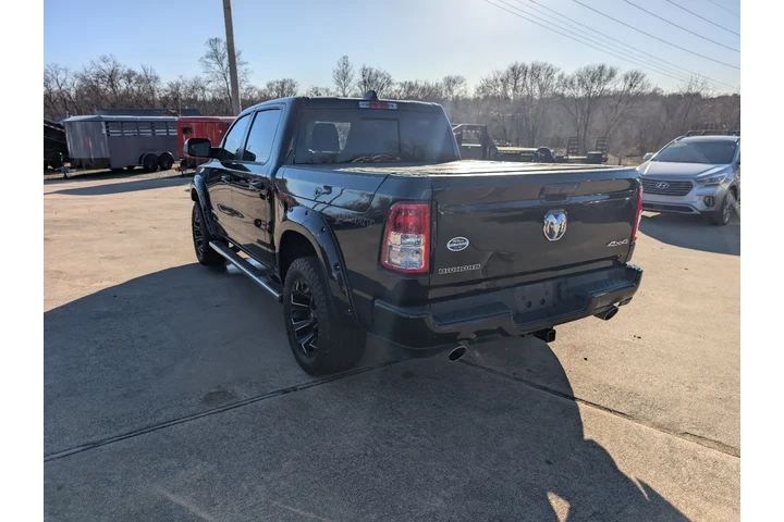 $27995 : 2020 RAM 1500 image 7