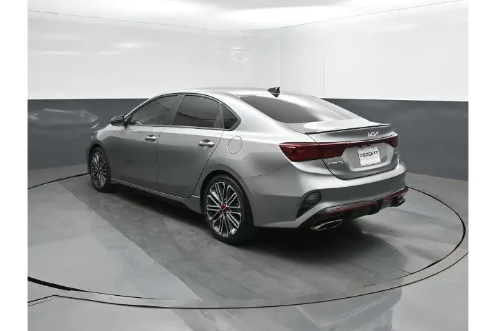 $21244 : Kia Forte 2024 GT 4dr Sedan image 5