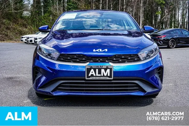 $15920 : Kia Forte 2023 LXS 4dr Sedan image 9