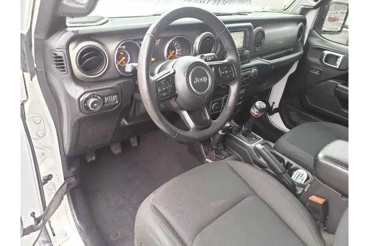 $26990 : Jeep Wrangler Unlimited 2018 image 9