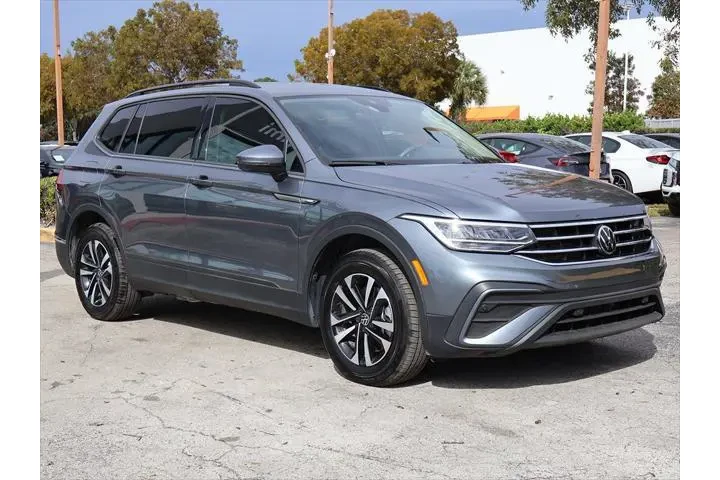 $18990 : Volkswagen Tiguan 2024 S 4dr image 2