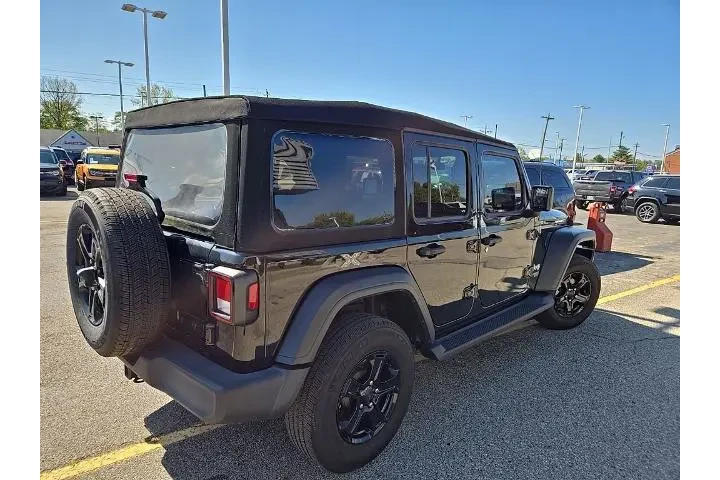 $29450 : Jeep Wrangler Unlimited 2021 image 4