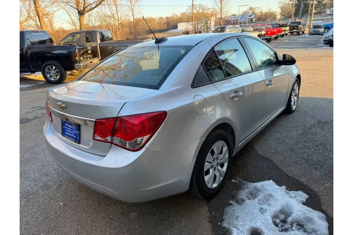 $6999 : 2016 Cruze Limited LS Auto image 5