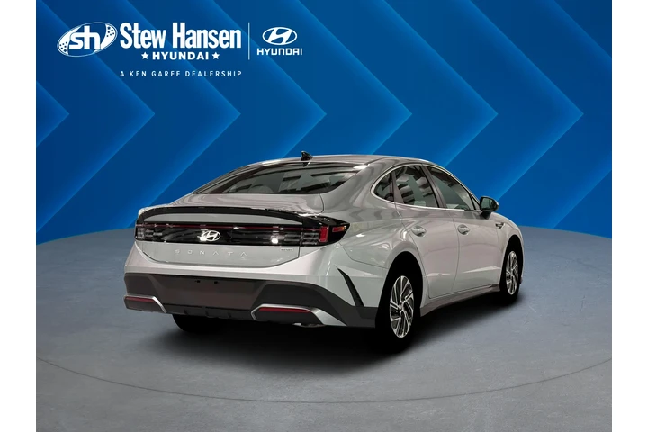 $28047 : Hyundai SONATA Hybrid 2026 B image 7