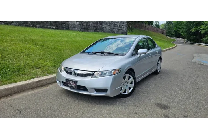 $7995 : 2011 Civic LX image 2
