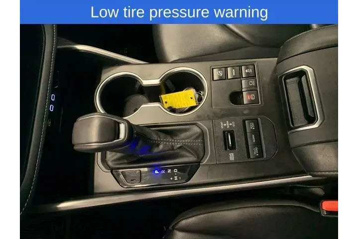 $37900 : Toyota Highlander 2024 AWD X image 9