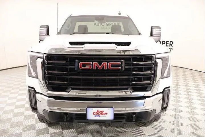 $39221 : GMC Sierra 2500HD 2024 4x4 P image 8