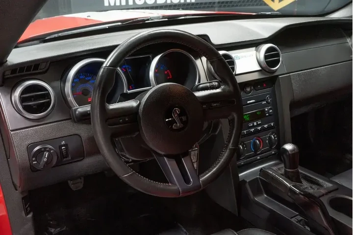 $39784 : Ford Shelby GT500 2007 2dr C image 2