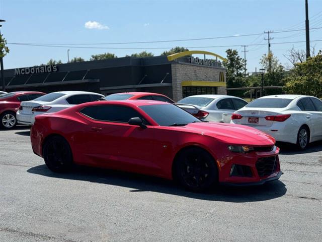 $16995 : 2017 Camaro LT image 8