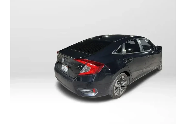 $17884 : Honda Civic 2017 EX-T 4dr Se image 3