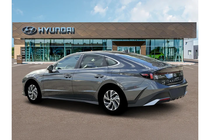 $28988 : Hyundai SONATA Hybrid 2026 B image 4