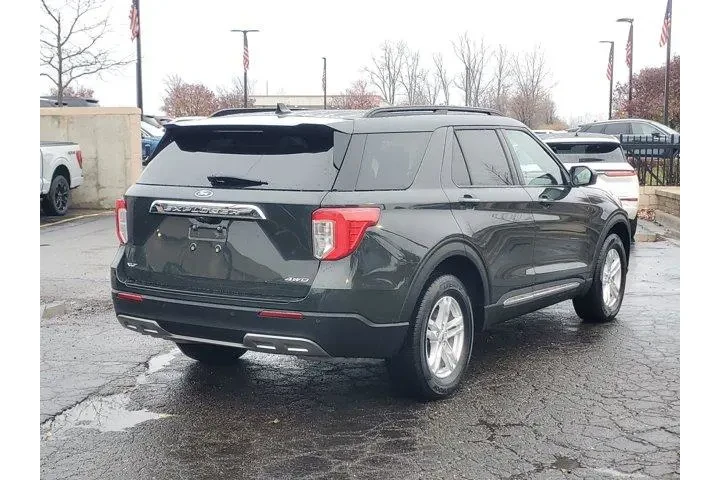 $35995 : Ford Explorer 2022 AWD XLT 4 image 6