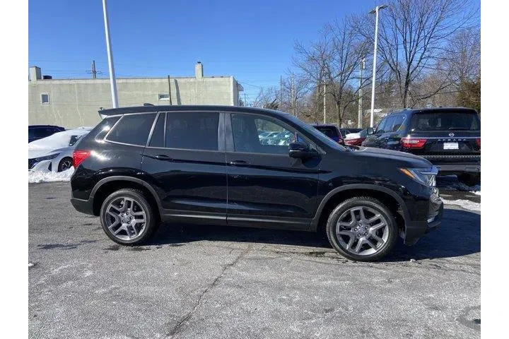 $26256 : Honda Passport 2023 AWD EX-L image 3