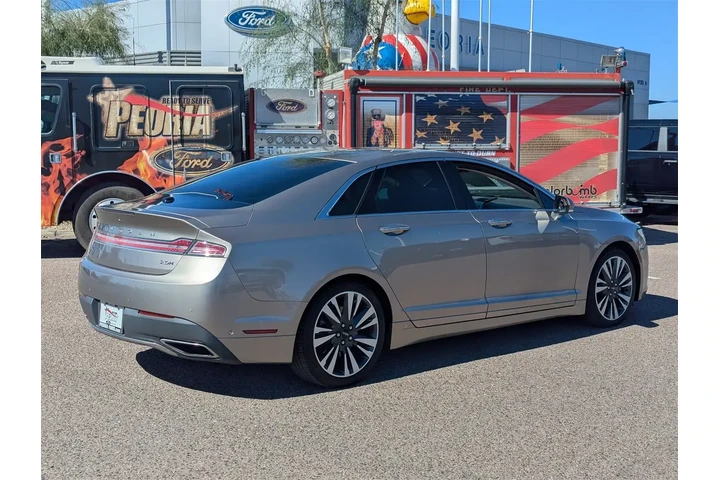 Lincoln MKZ Hybrid 2019 Rese image 5