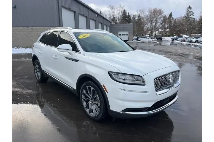 $31825 : Lincoln Nautilus 2023 AWD Re image 3