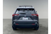 $29505 : Toyota RAV4 2023 XLE 4dr SUV thumbnail