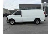 $24874 : GMC Savana 2023 2500 3dr Car thumbnail