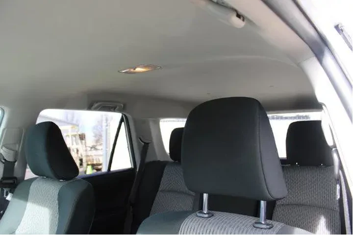 $37598 : Toyota 4Runner 2023 4x4 SR5 image 10