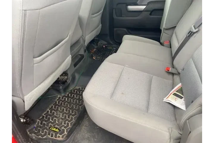 $33900 : Chevrolet Silverado 2500HD 2 image 9