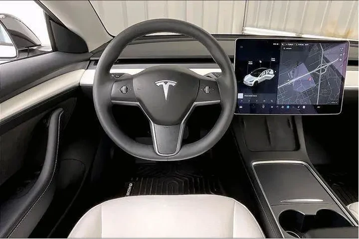 $22990 : Tesla Model 3 2021 Standard image 5