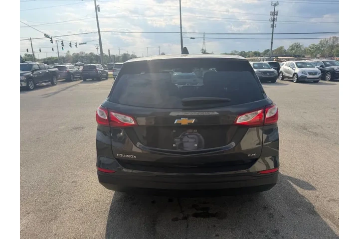 $9850 : 2019 Equinox LS image 5