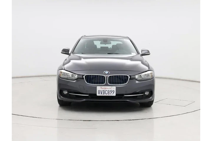 $15998 : BMW 3 Series 2017 330e iPerf image 5