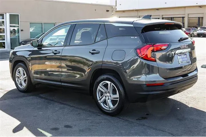 $12598 : GMC Terrain 2018 SLE 4dr SUV image 4