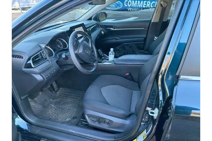 $21039 : Toyota Camry 2021 LE 4dr Sed image 6
