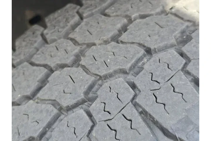 $16647 : Ford F-150 2013 4x4 Lariat 4 image 9