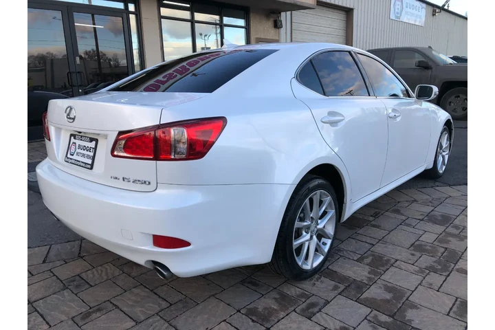$12450 : 2012 IS IS 250 AWD image 3