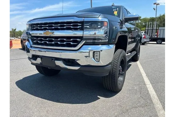$38992 : Chevrolet Silverado 1500 201 image 2