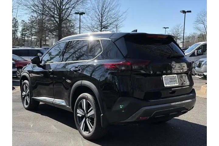 $25748 : Nissan Rogue 2023 AWD SL 4dr image 3