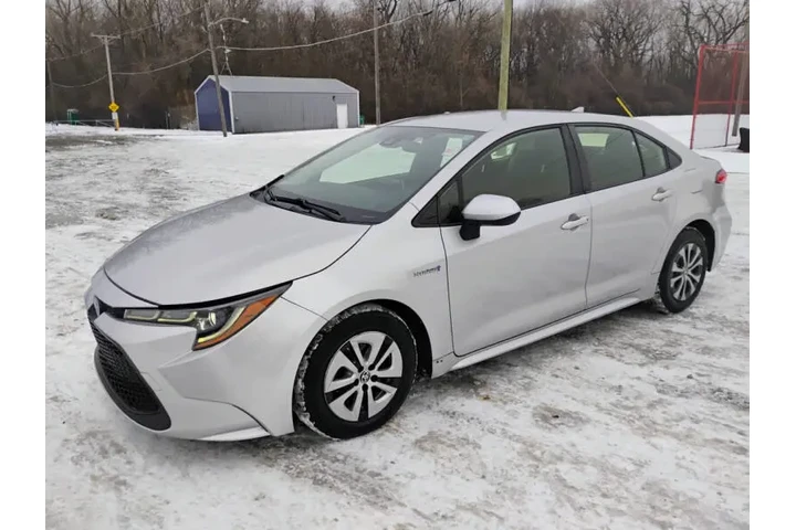 $16995 : 2021 Corolla Hybrid LE image 2