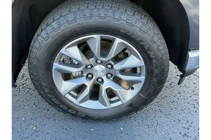 $33333 : Chevrolet Silverado 1500 Lim image 8