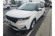 $30991 : Kia Carnival 2024 LX 4dr Min thumbnail