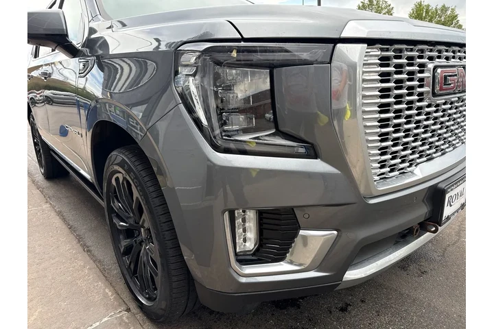 $31995 : 2021 GMC Yukon 4WD Denali image 8