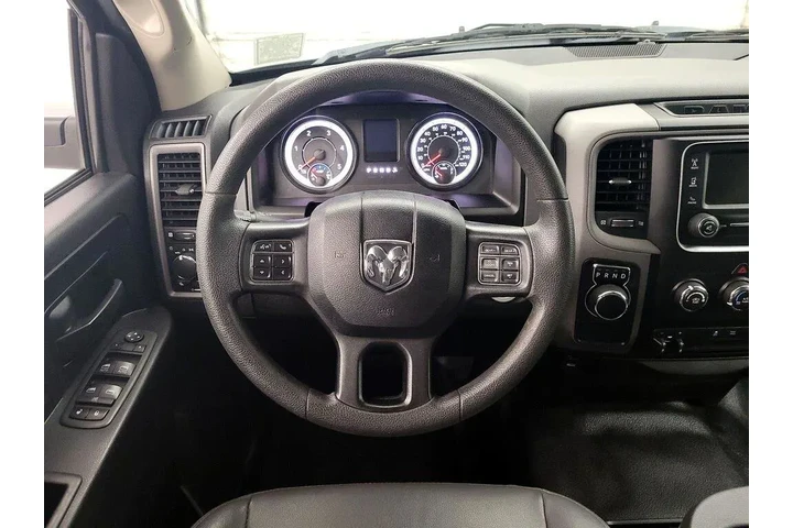 $20998 : Ram 1500 Classic 2019 4x2 Tr image 10