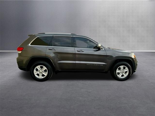 $20221 : 2017 Grand Cherokee Laredo image 8