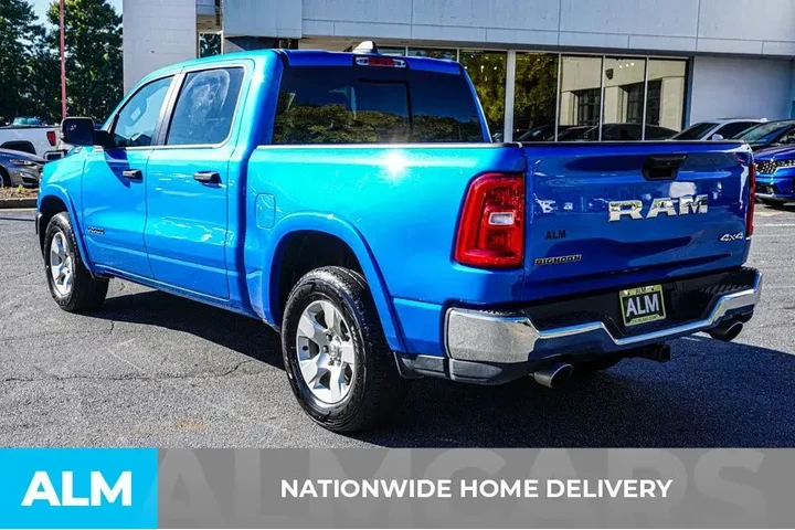 $37920 : Ram 1500 2025 4x4 Big Horn 4 image 5
