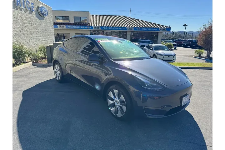 $32788 : Tesla Model Y 2024 AWD Long image 5